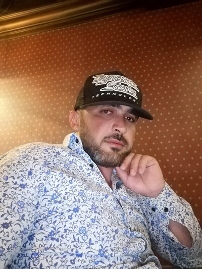  --,   Afiq, 35 ,   ,   