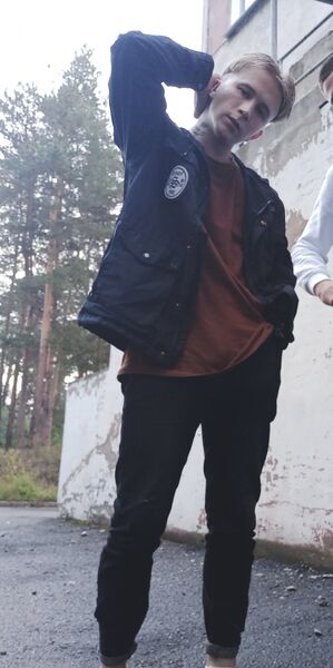  ,   Aleksandr, 24 ,   ,   