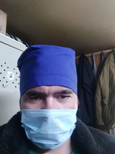  ,   Petr, 38 ,   , 