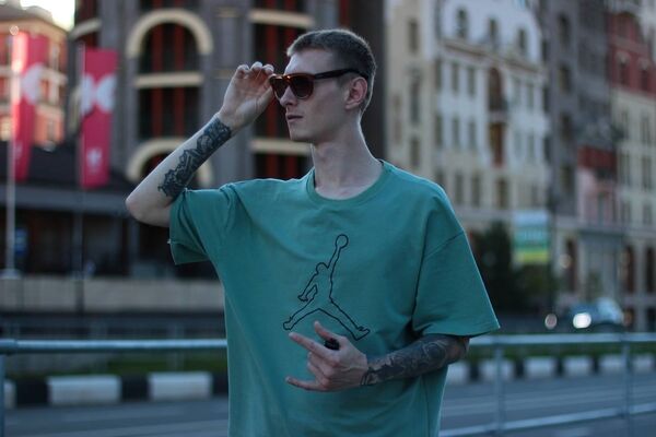  ,   Mister, 27 ,   ,   