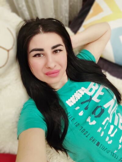  ,   Elizaveta, 33 ,     , c 