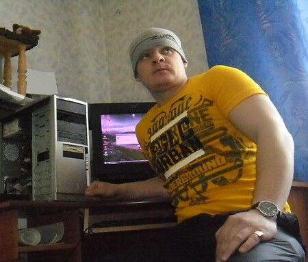  ,   Artem, 37 ,  