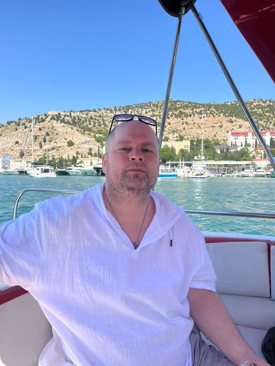  ,   Max, 41 ,     , c 