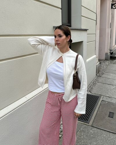  -,   , 28 ,   ,   