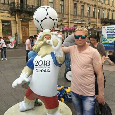  ,   Daniels, 42 ,   ,   