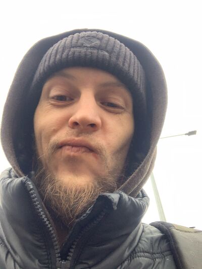  ,   Konstantin, 36 ,   ,   