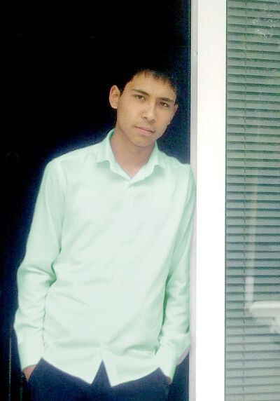  ,   Wox, 33 ,   