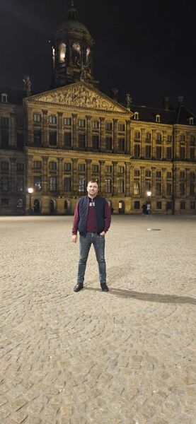  ,   Emil, 42 ,   ,   