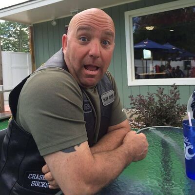  ,   Steven, 52 ,   ,   , c , 