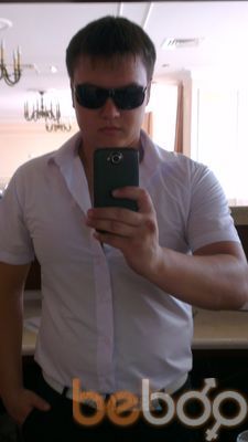  ,   Alex, 33 ,   