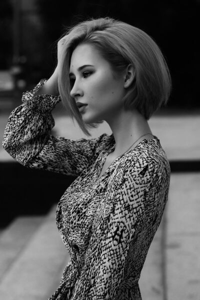  -,   , 27 ,   