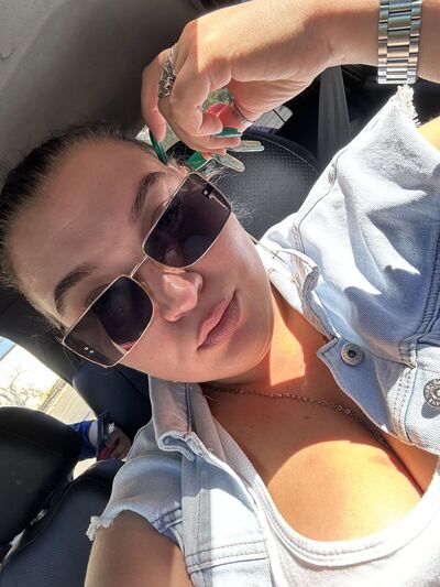  ,   Dasha, 32 ,   ,   