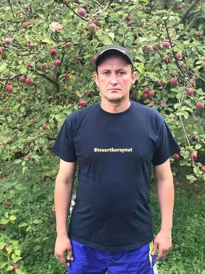  ,   Serhij, 46 ,   ,   , c 