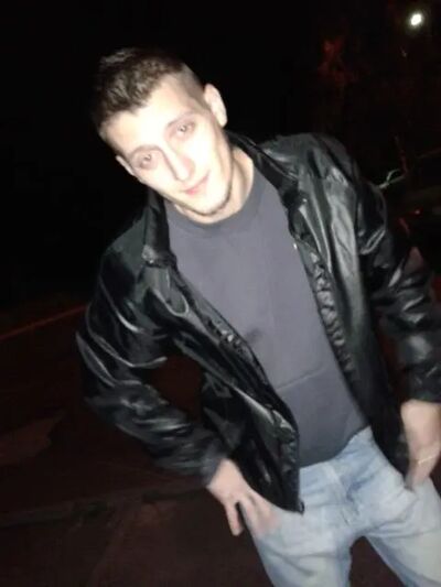  ,   Mikhail, 33 ,   