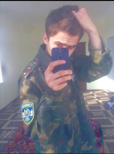  ,   Ahmed, 25 ,   ,   , c 