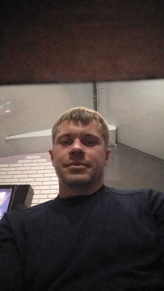  ,   Igor, 33 ,   ,   , c 