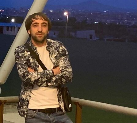  ,   Artur, 28 ,   ,   , c , 