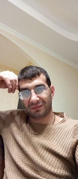 ,   Hayk, 36 ,   ,   , c , 