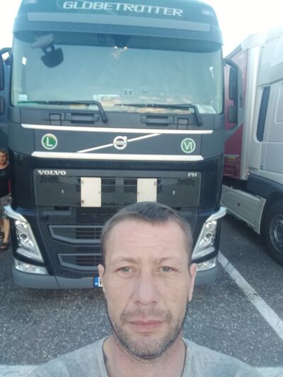  Bielany Wroclawskie,   , 44 ,   ,   