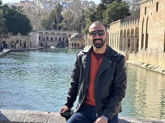  ,   Ali Eren, 34 ,   ,   