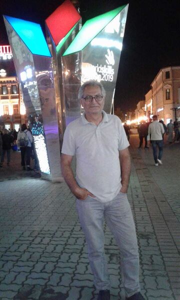  ,   Ali, 60 ,   ,   