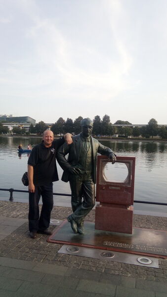  ,   Aleksandr, 46 ,  