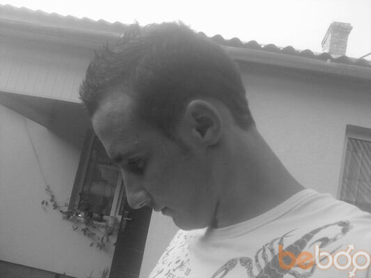  ,   Taras, 36 ,   