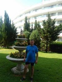  ,   Maxim, 27 ,   ,   , c 