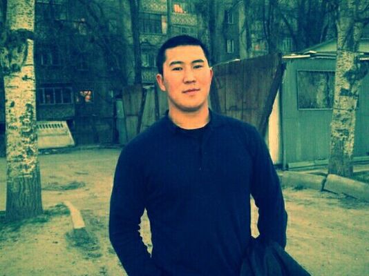  ,   Akynbek, 34 ,   