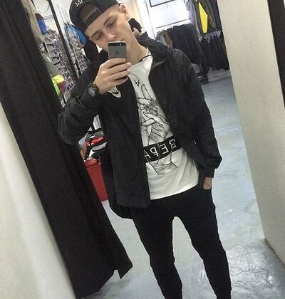  ,   Vlad, 26 ,   ,   
