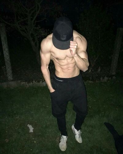  ,   Max, 26 ,   ,   