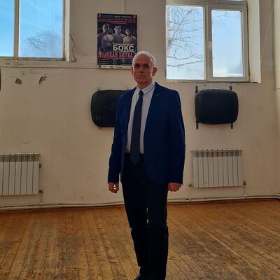  ,   Vladimir, 48 ,   ,   