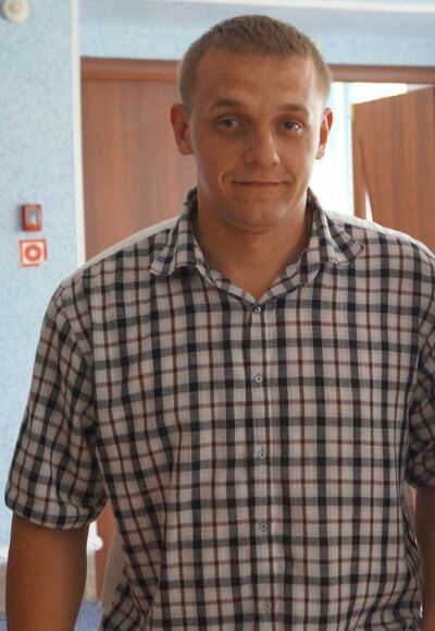  ,   Mikhail, 33 ,   ,   
