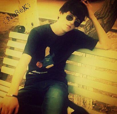  ,   NaReK H YaN, 29 ,   