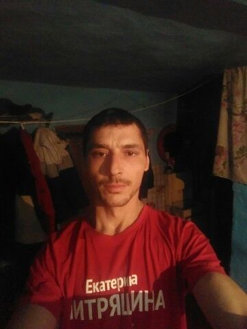  ,   Viktor, 34 ,   ,   , c 