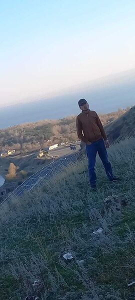  ,   Suren, 18 ,   ,   