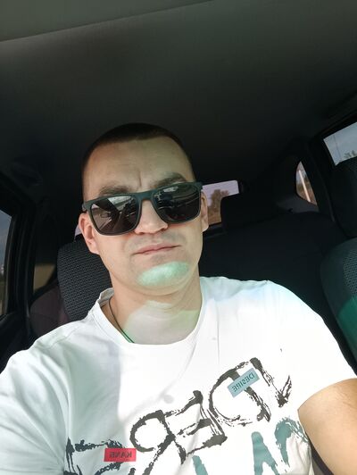  ,   Alex, 37 ,   ,   , 