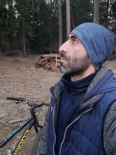  ,   Andryas, 36 ,   ,   