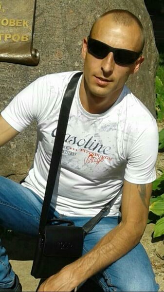  ,   Alecsandr, 42 ,   