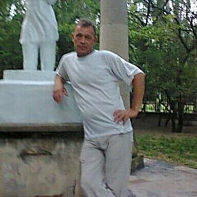  ,   Aleksandr, 61 ,   ,   , c 