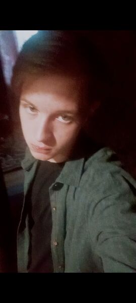 ,   Maxim, 19 ,   ,   