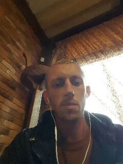  9895149  Aleks, 35 ,    