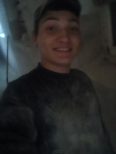  ,   Igorek, 25 ,   ,   , c , 
