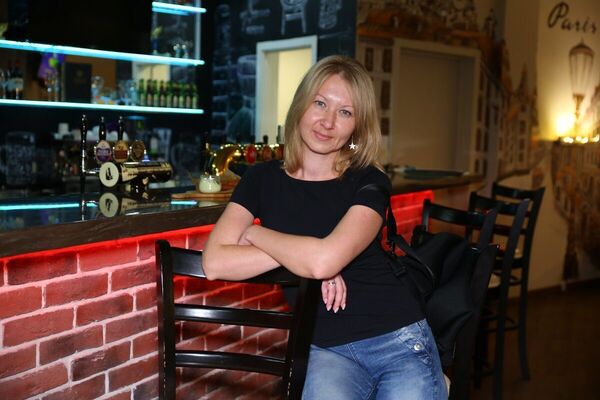  ,   HELGA, 42 ,   ,   