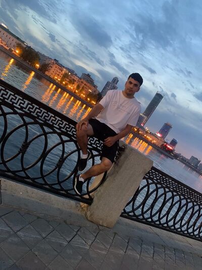  ,   Sardorchik, 27 ,   ,   