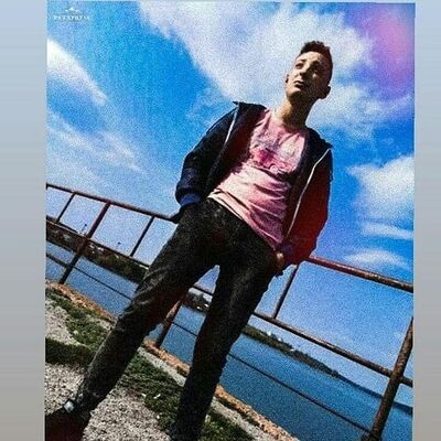  ,   Denis, 24 ,   ,   , c 