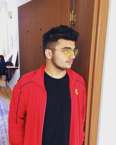  ,   Rufat, 29 ,   