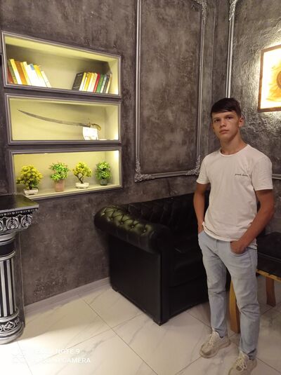  ,   Roma, 22 ,   ,   , c 