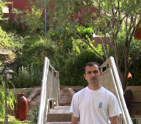  ,   Dimon, 44 ,   