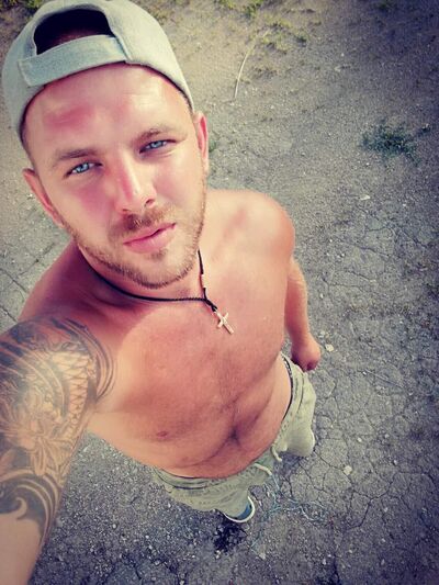  ,   Max, 35 ,  
